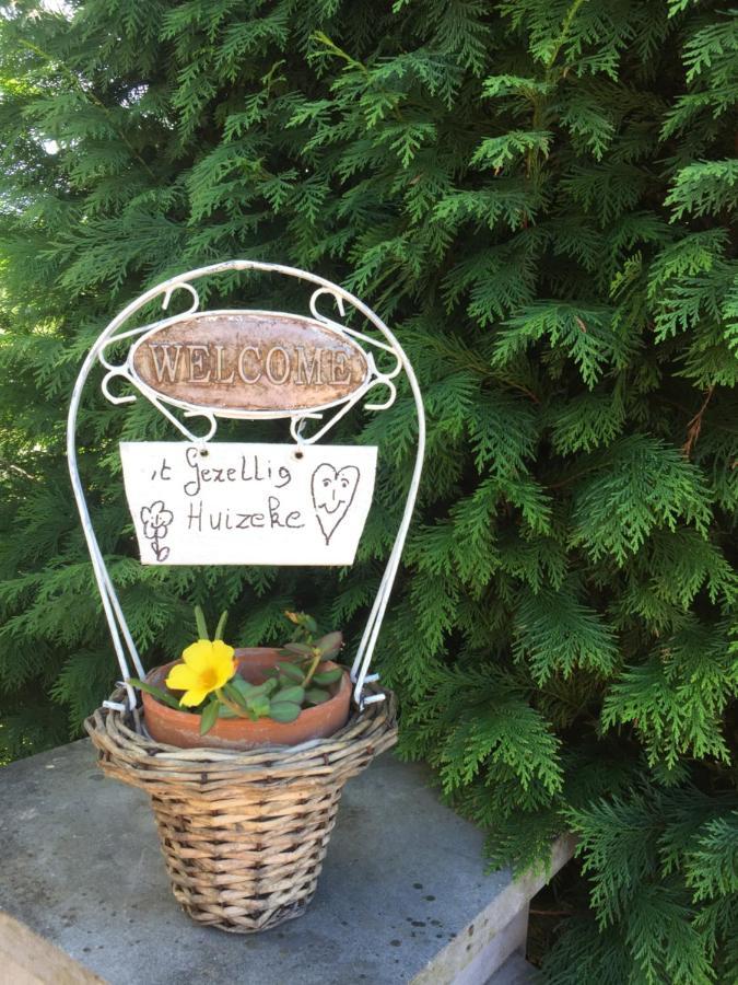 B&B 'T Gezellig Huizeke Zoersel エクステリア 写真